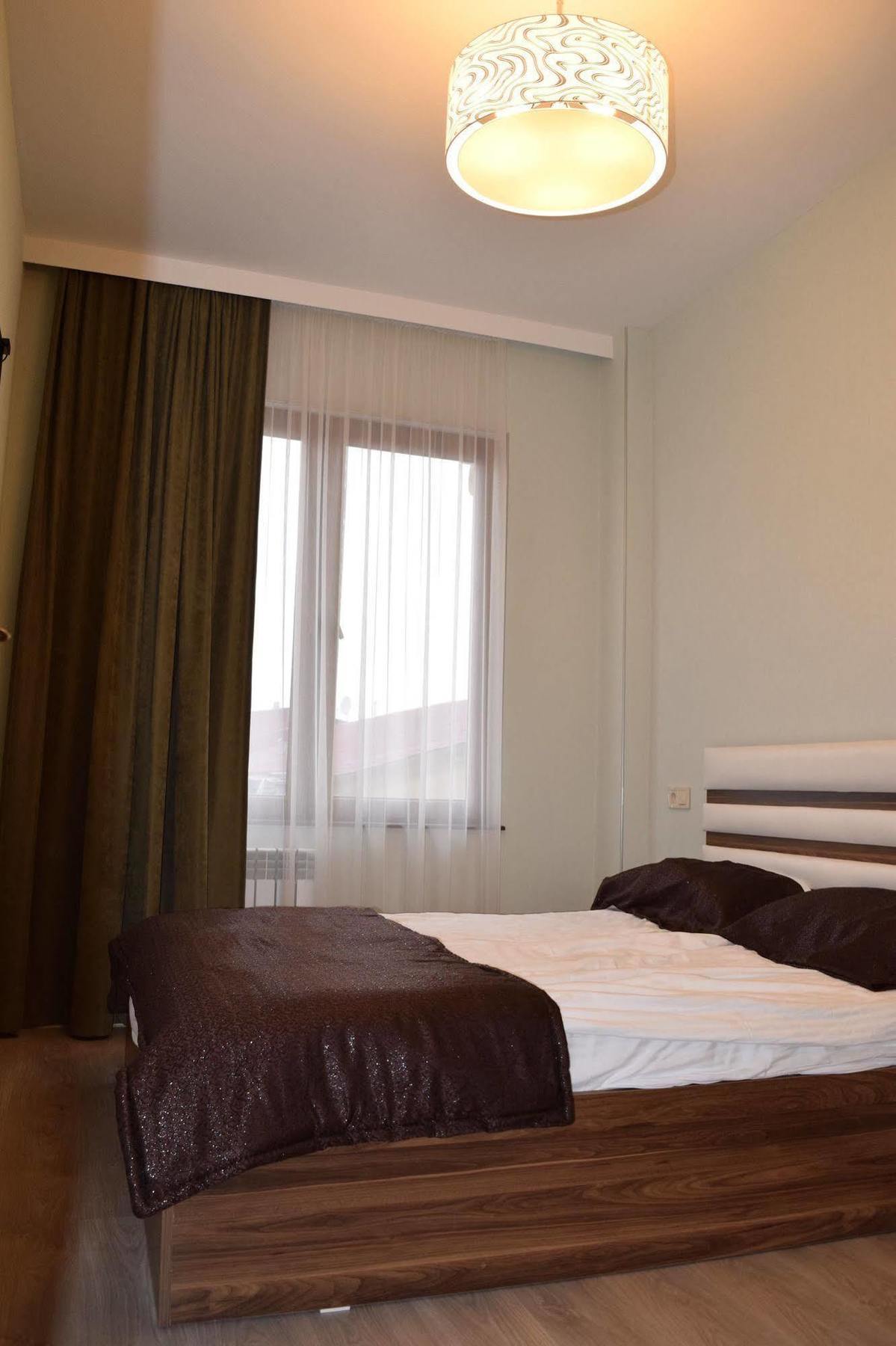 Odisea Apart Hotel Batumi Exteriör bild